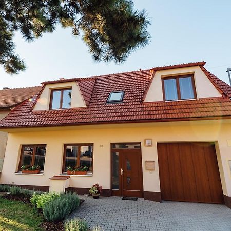 Apartman Pod Borovici Kovalovice Екстер'єр фото